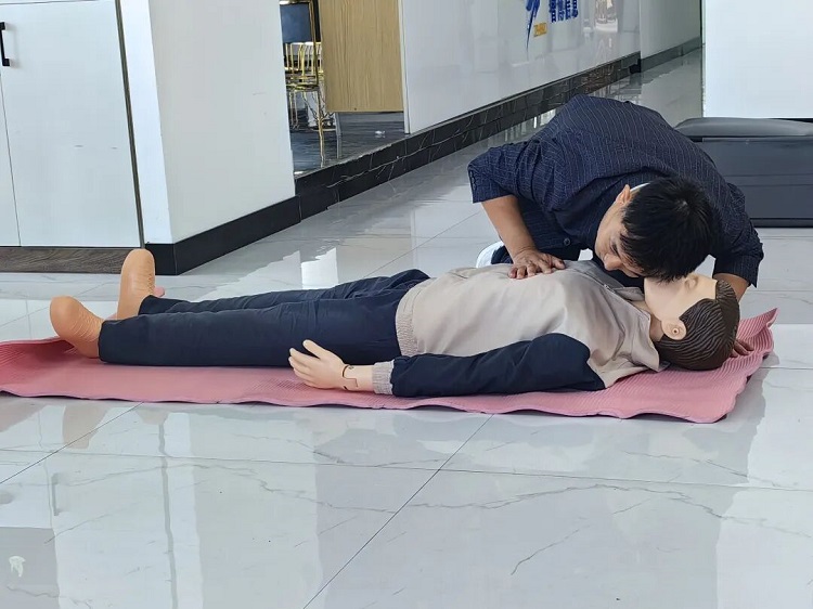 1775555970199995.jpg 14.jpg